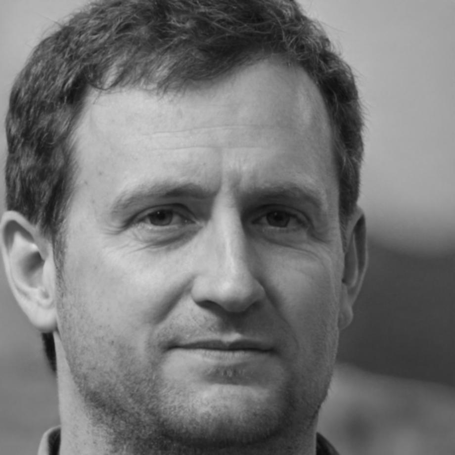 Portrait of Kieran Blackwood, Senior Financial Advisor